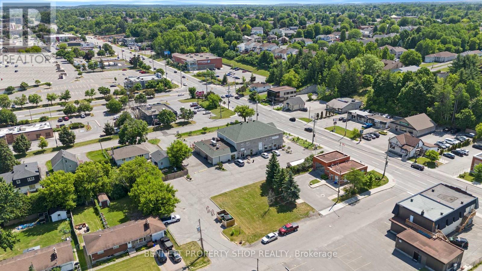 2871 St. Joseph Boulevard, Ottawa, Ontario  K1C 1G8 - Photo 38 - X12270129
