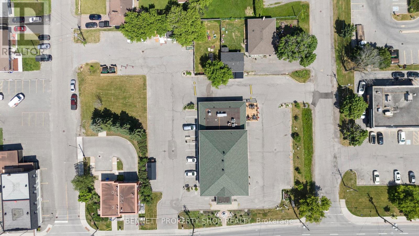 2871 St. Joseph Boulevard, Ottawa, Ontario  K1C 1G8 - Photo 39 - X12270129