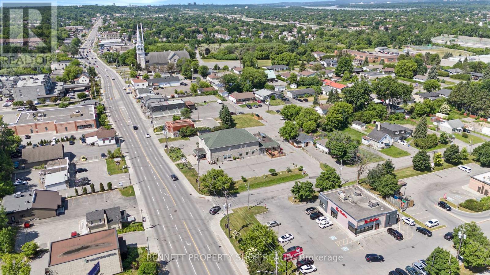 2871 St. Joseph Boulevard, Ottawa, Ontario  K1C 1G8 - Photo 41 - X12270129