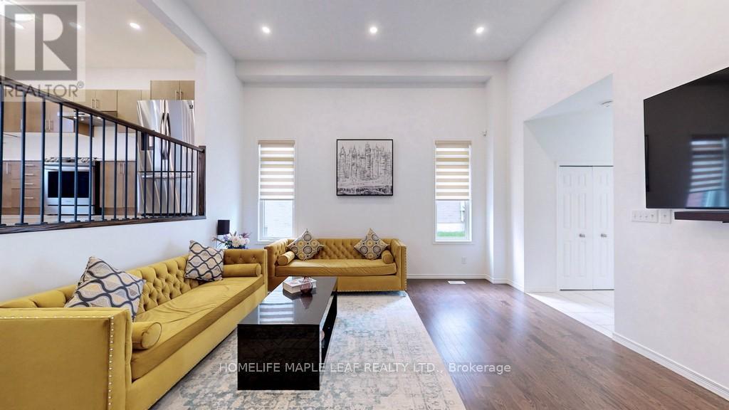 Property at 59 SADDLEBROOK COURT image 4