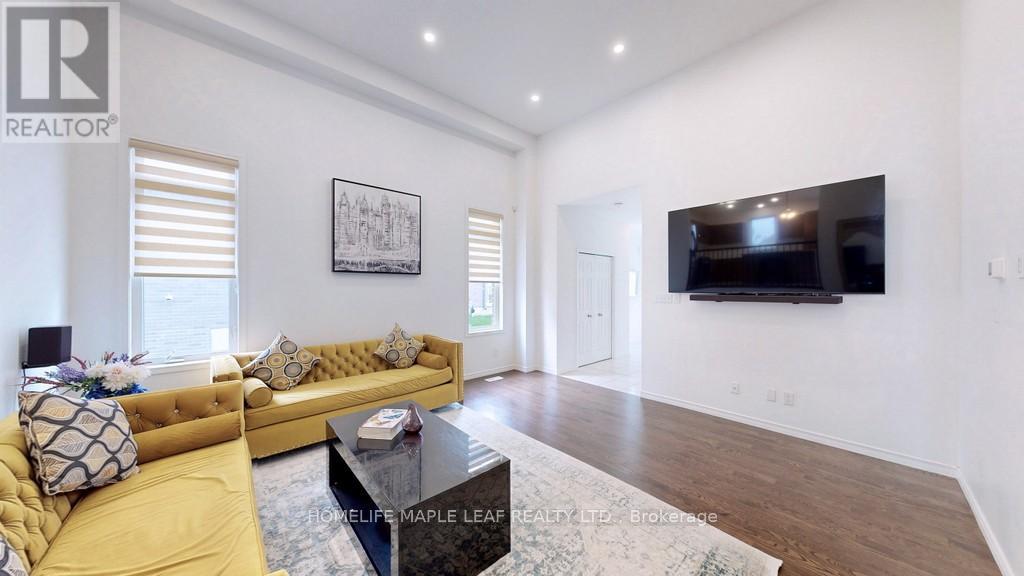 Property at 59 SADDLEBROOK COURT image 5