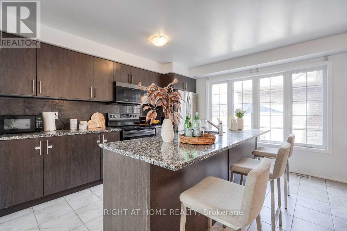 324 Britannia Avenue W, Oshawa (Windfields), Ontario  L1L 0L6 - Photo 12 - E12269971