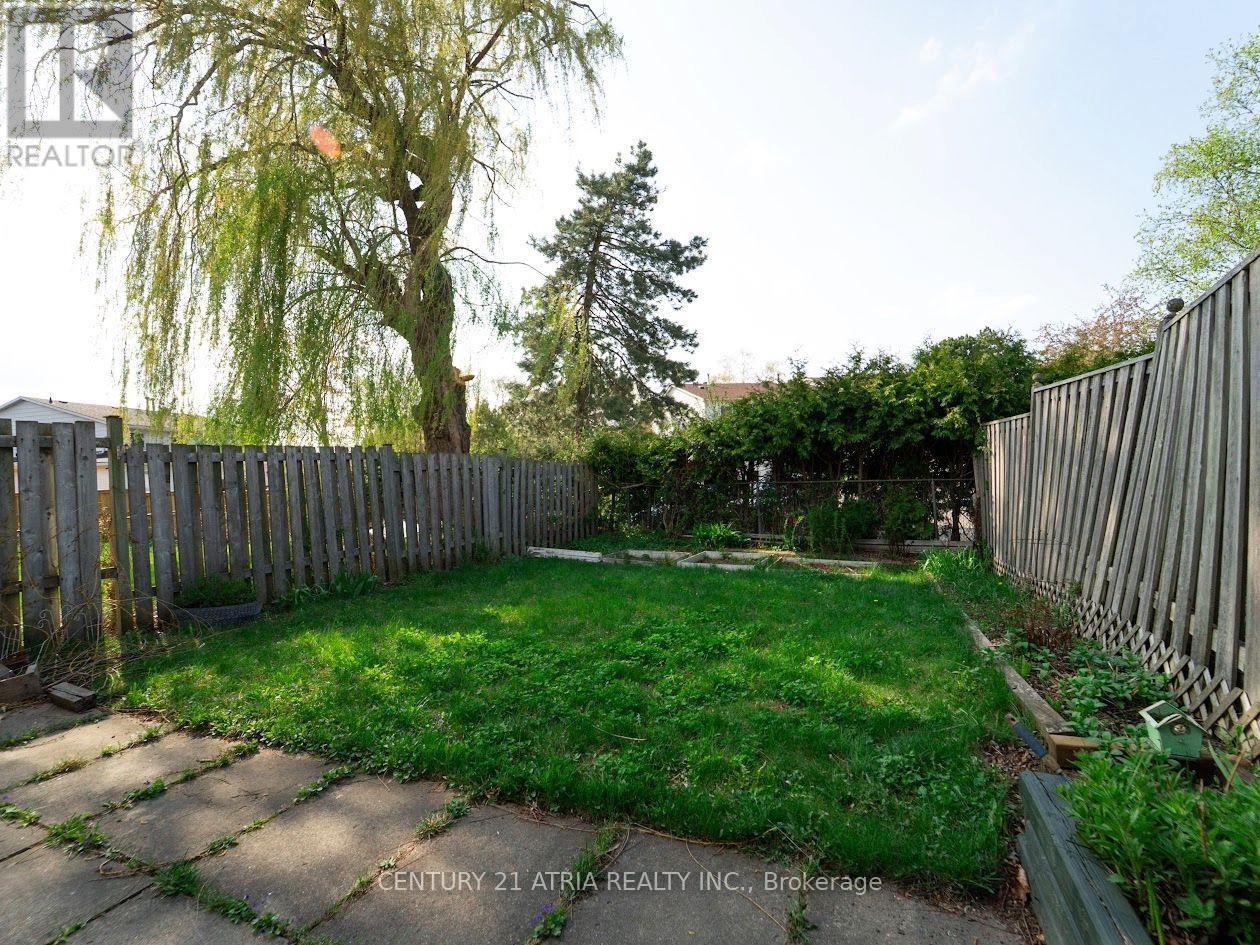 61 Wiggens Court, Toronto, Ontario  M1B 1K3 - Photo 19 - E12269995