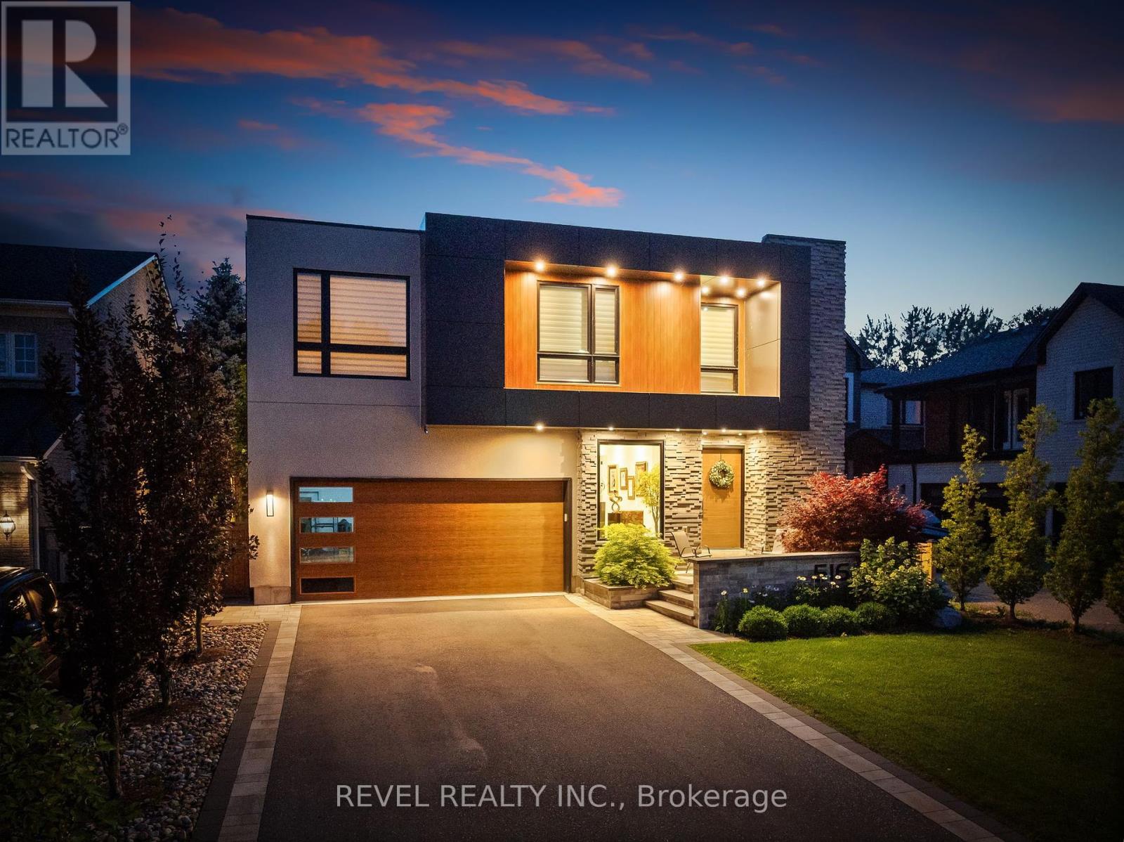 516 Poplar Avenue, Ajax (South East), Ontario  L1S 1G1 - Photo 1 - E12270025