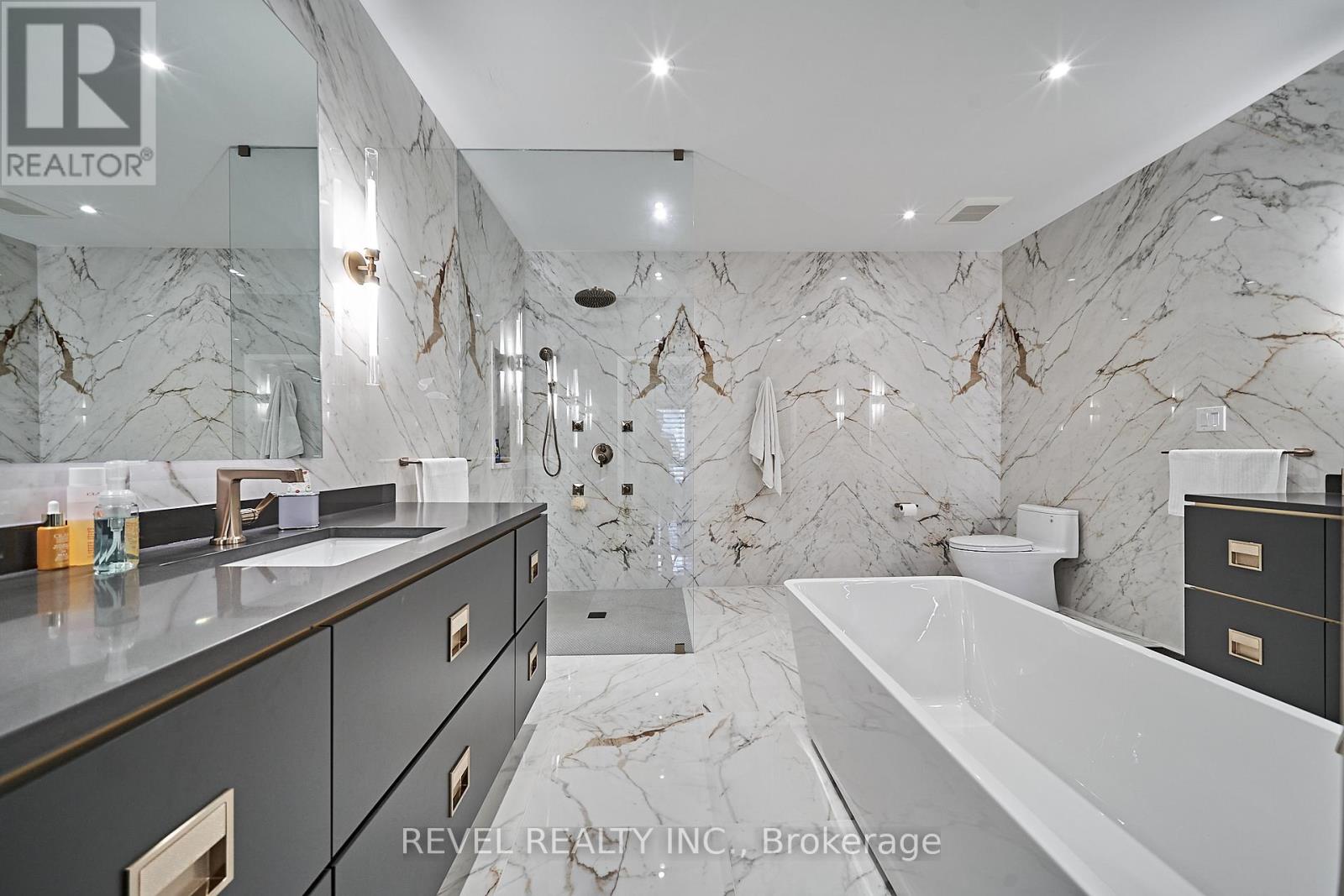 516 Poplar Avenue, Ajax (South East), Ontario  L1S 1G1 - Photo 23 - E12270025