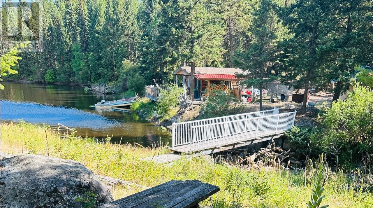 SW 1/4 SCUITTO Lake Kamloops Photo 23