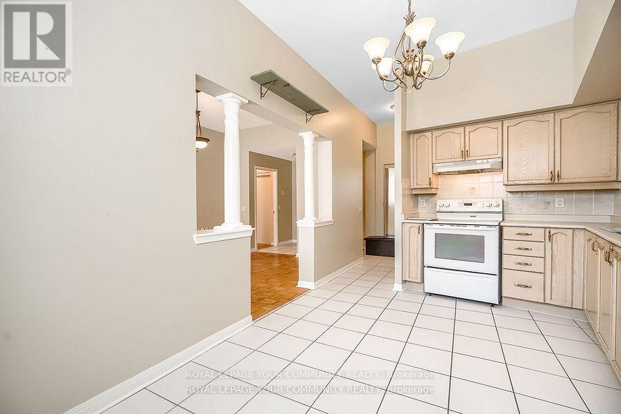 109 - 2502 Rutherford Road, Vaughan (Maple), Ontario  L4K 5N6 - Photo 18 - N12269944