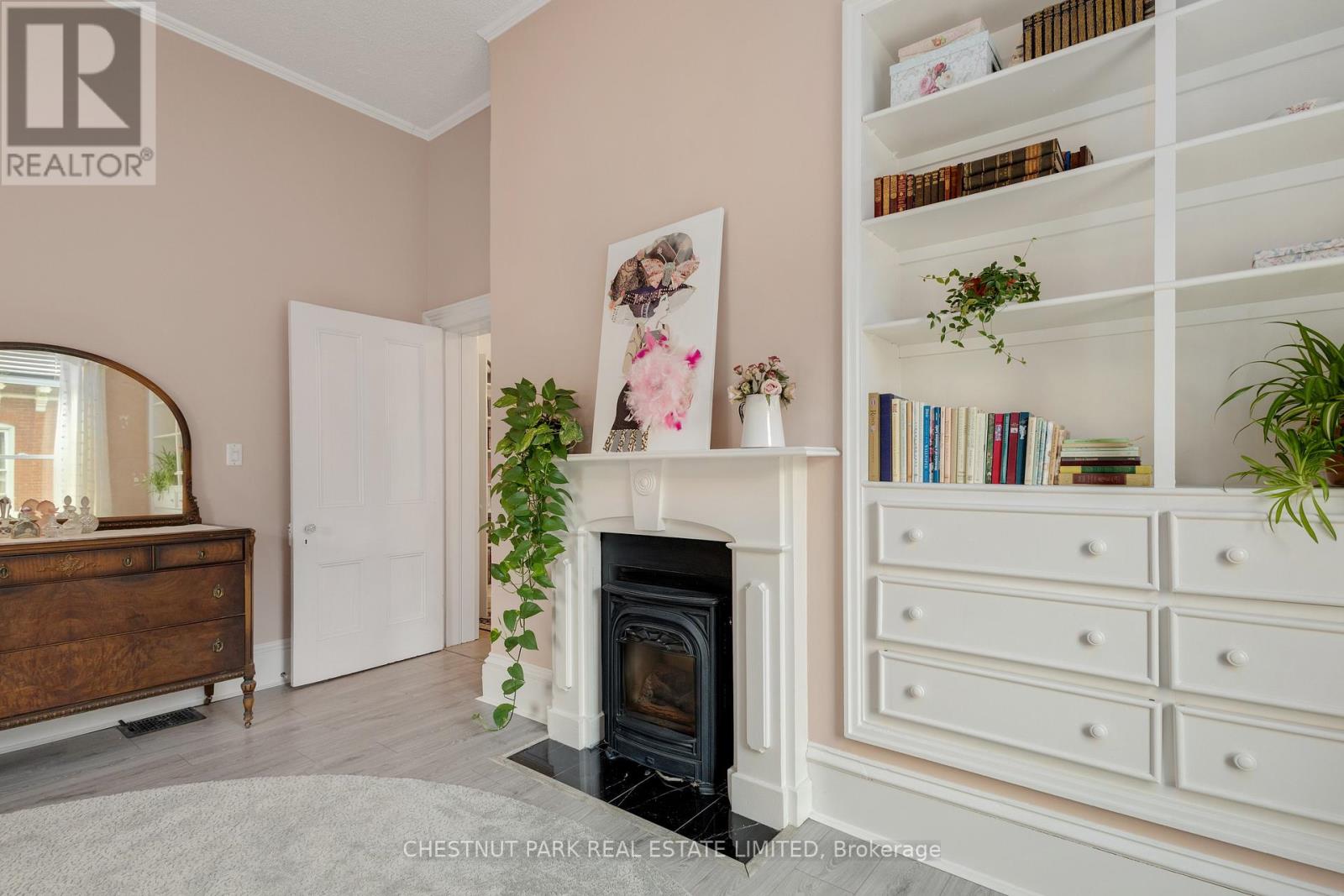 219 Charles Street, Belleville, Ontario  K8N 3M3 - Photo 18 - X12270180