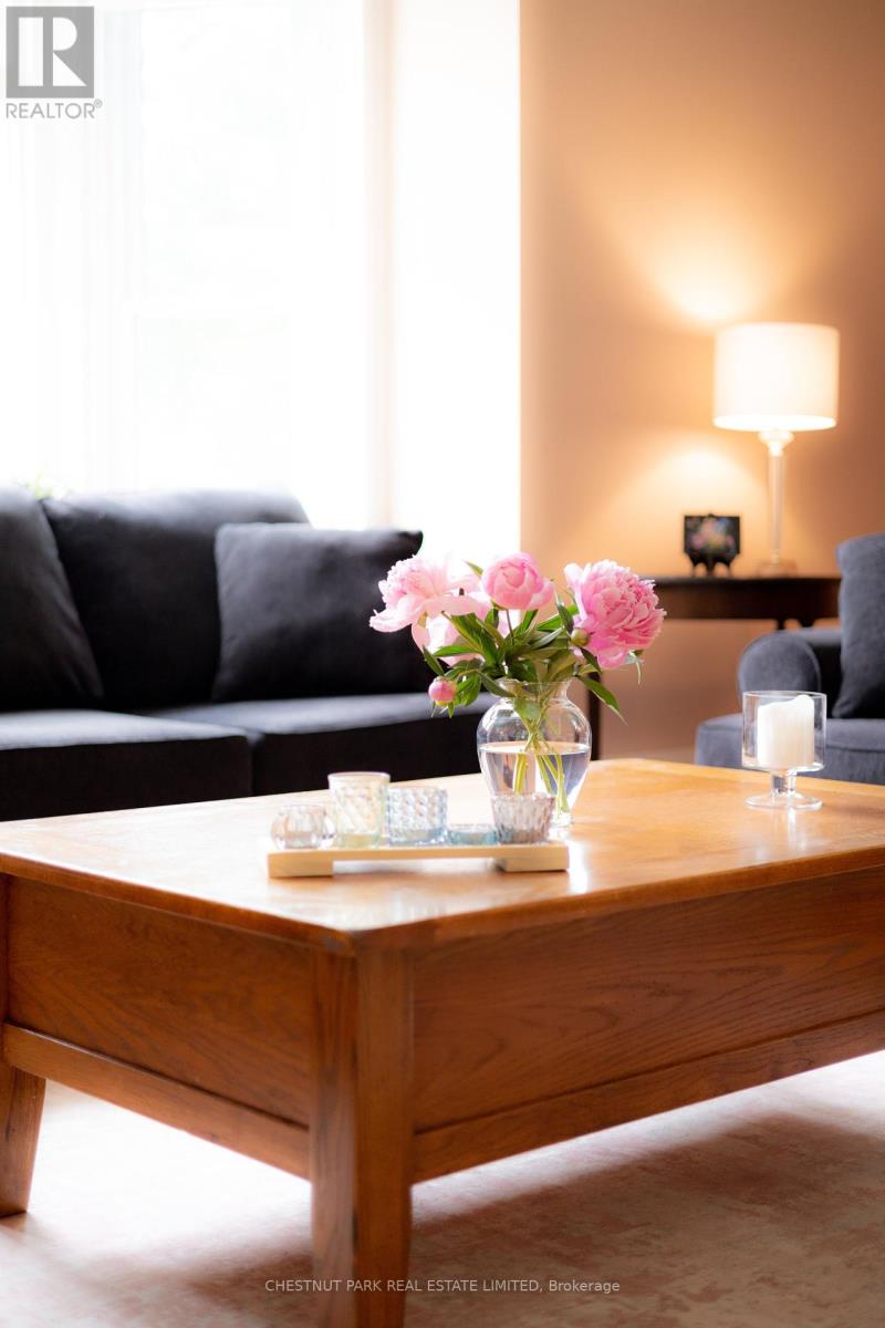 219 Charles Street, Belleville, Ontario  K8N 3M3 - Photo 6 - X12270180