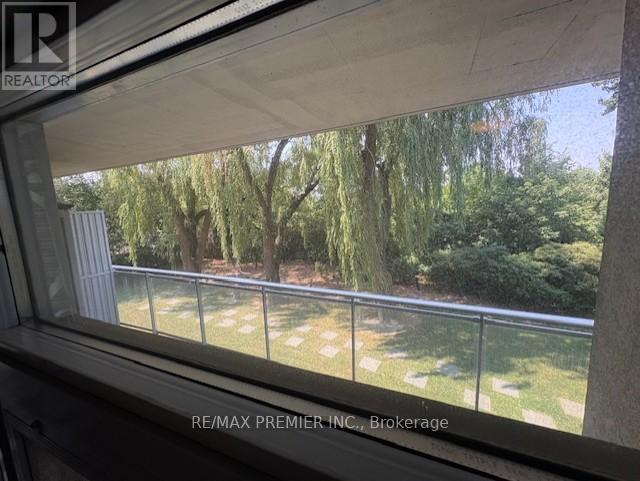 212 - 2464 Weston Road, Toronto (Weston), Ontario  M9N 0A2 - Photo 15 - W12269973