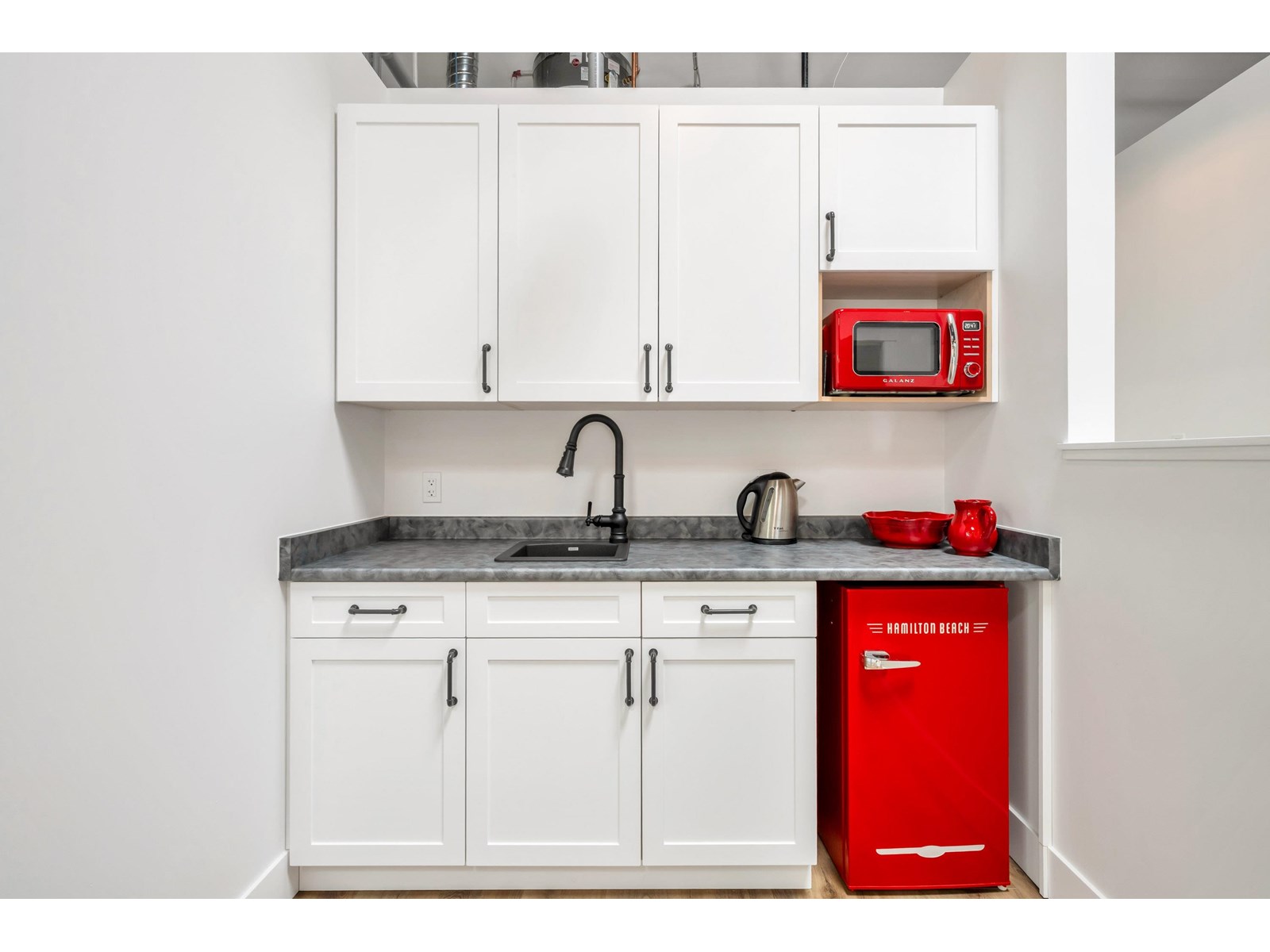 303 17750 65a Avenue, Surrey, British Columbia  V3S 5N4 - Photo 11 - C8070595