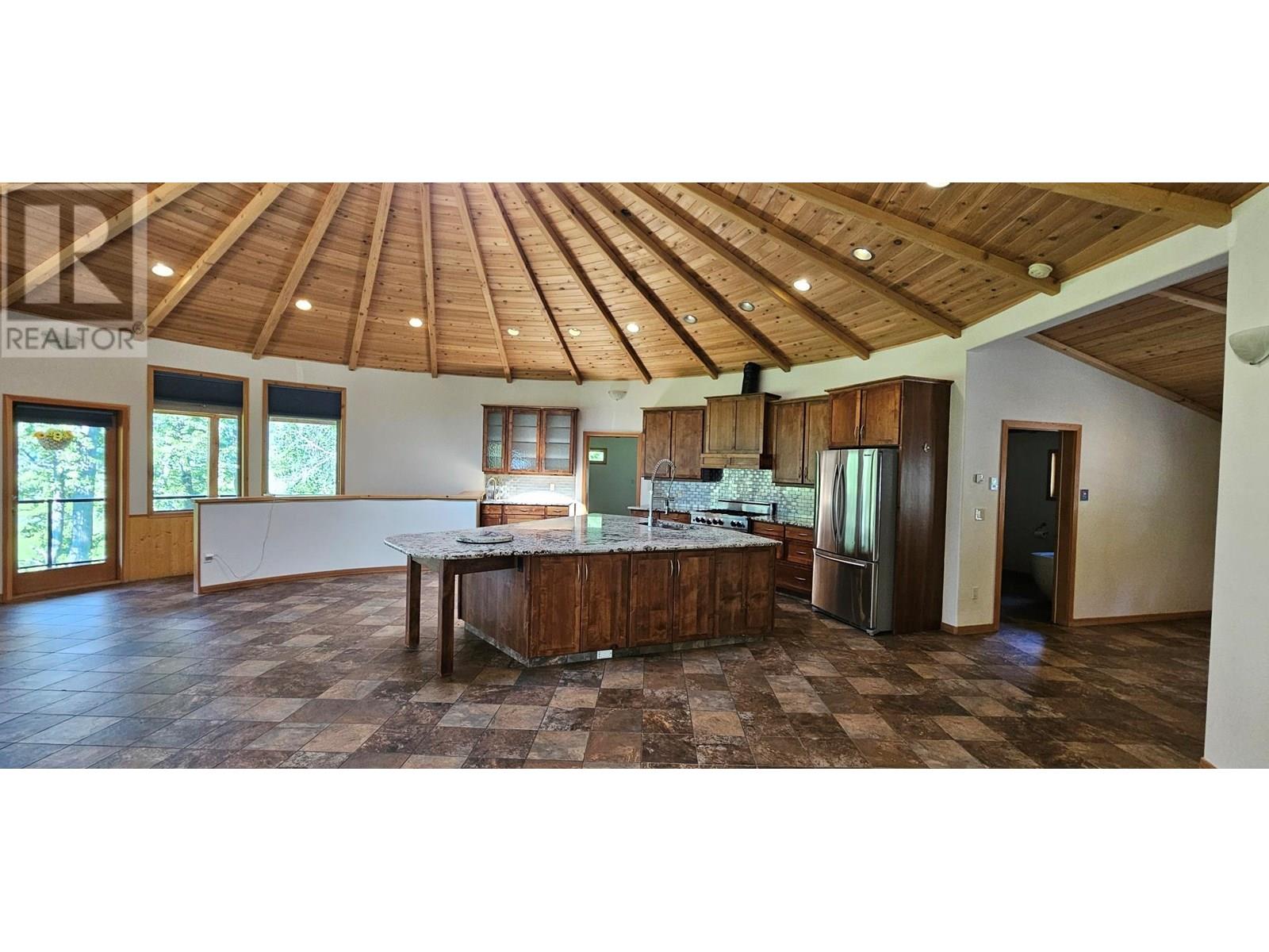 3584 St. Mary Lake Road, Kimberley, British Columbia  V1A 3K5 - Photo 10 - 10353532