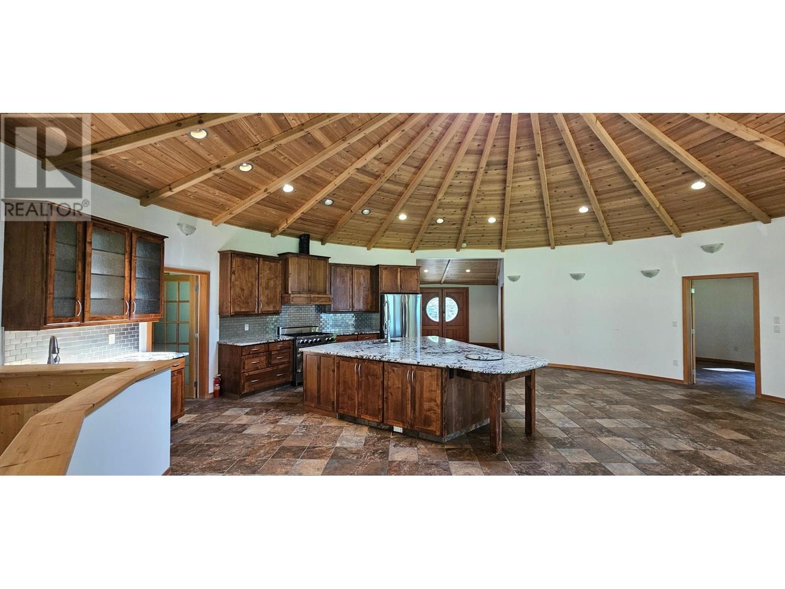 3584 St. Mary Lake Road, Kimberley, British Columbia  V1A 3K5 - Photo 12 - 10353532