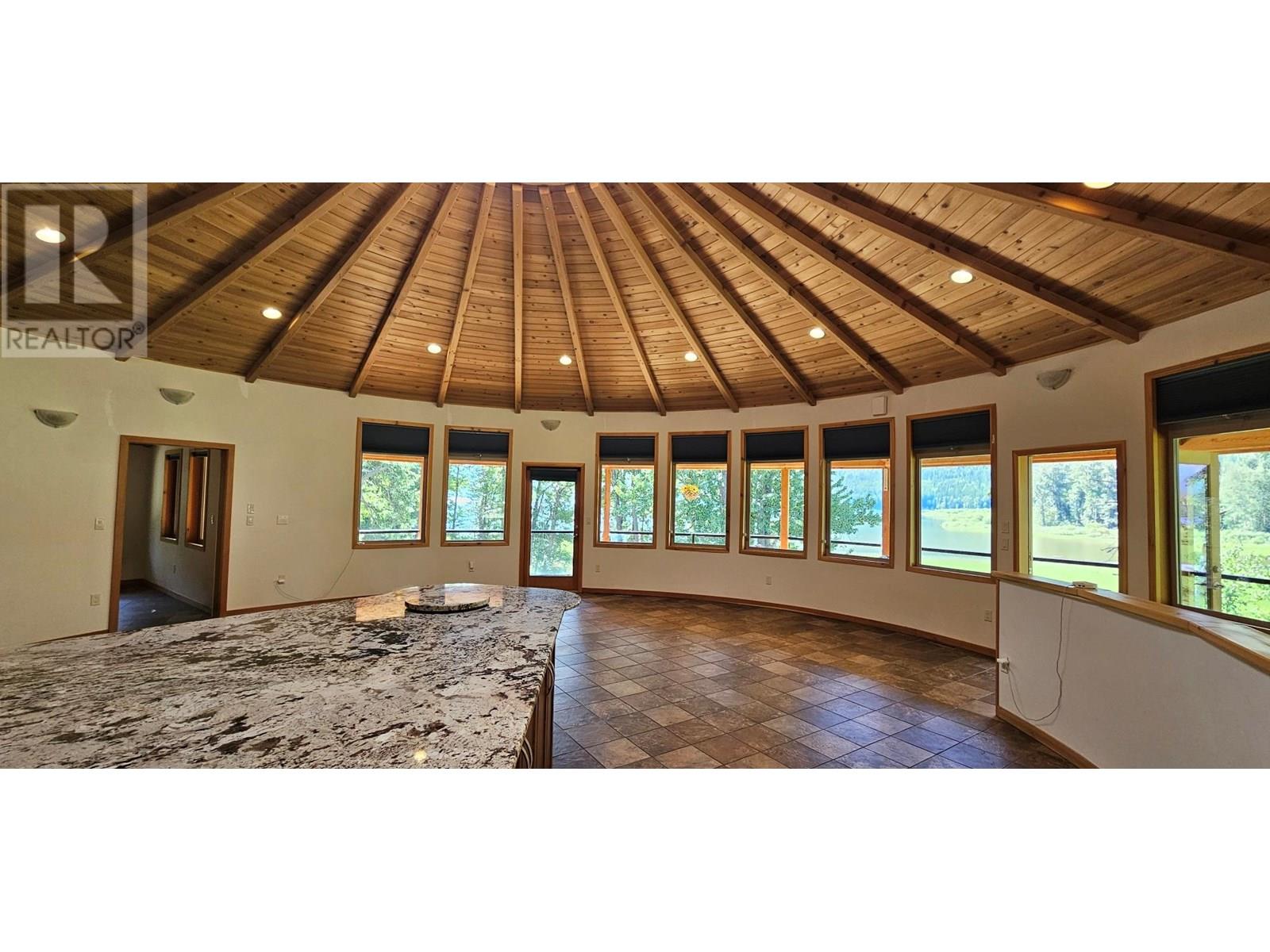 3584 St. Mary Lake Road, Kimberley, British Columbia  V1A 3K5 - Photo 14 - 10353532