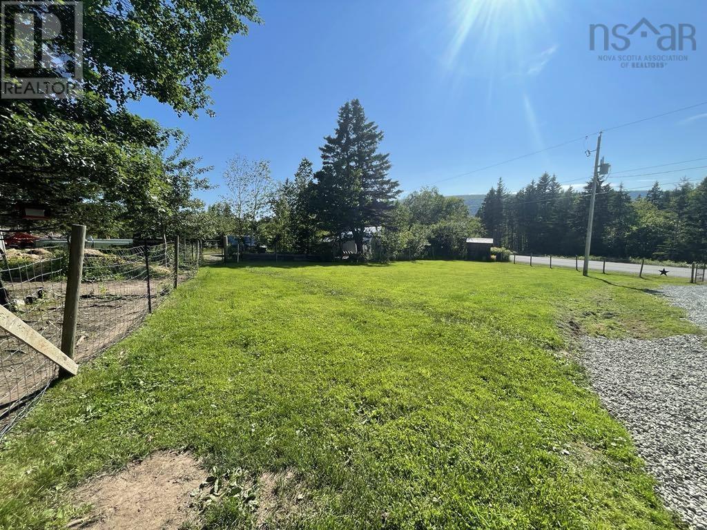 230 Arsenaults Hill Road, Margaree, Nova Scotia  B0E 2B0 - Photo 13 - 202516740