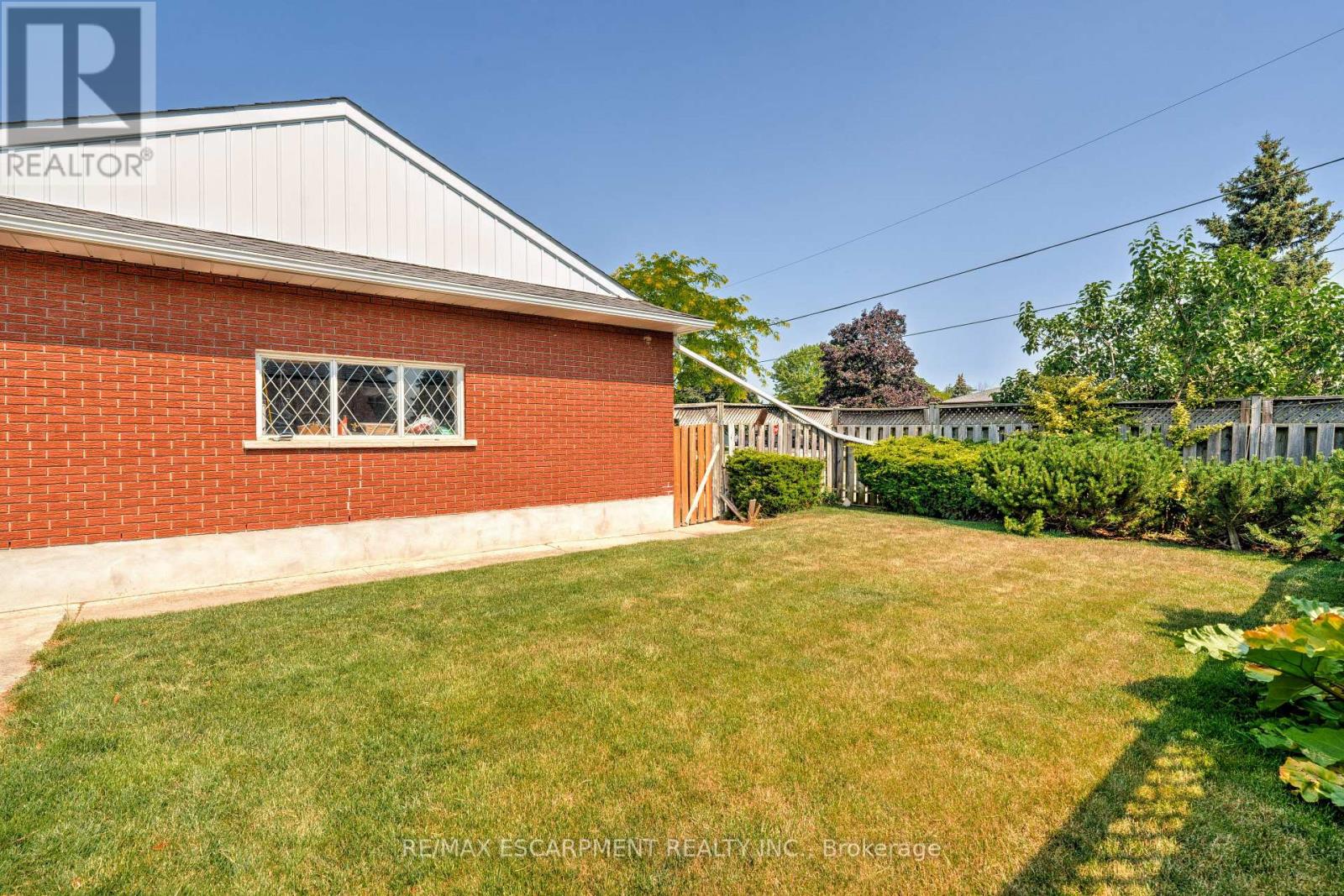 224 Glenholme Avenue, Hamilton (Winona), Ontario  L8E 5K1 - Photo 30 - X12269982