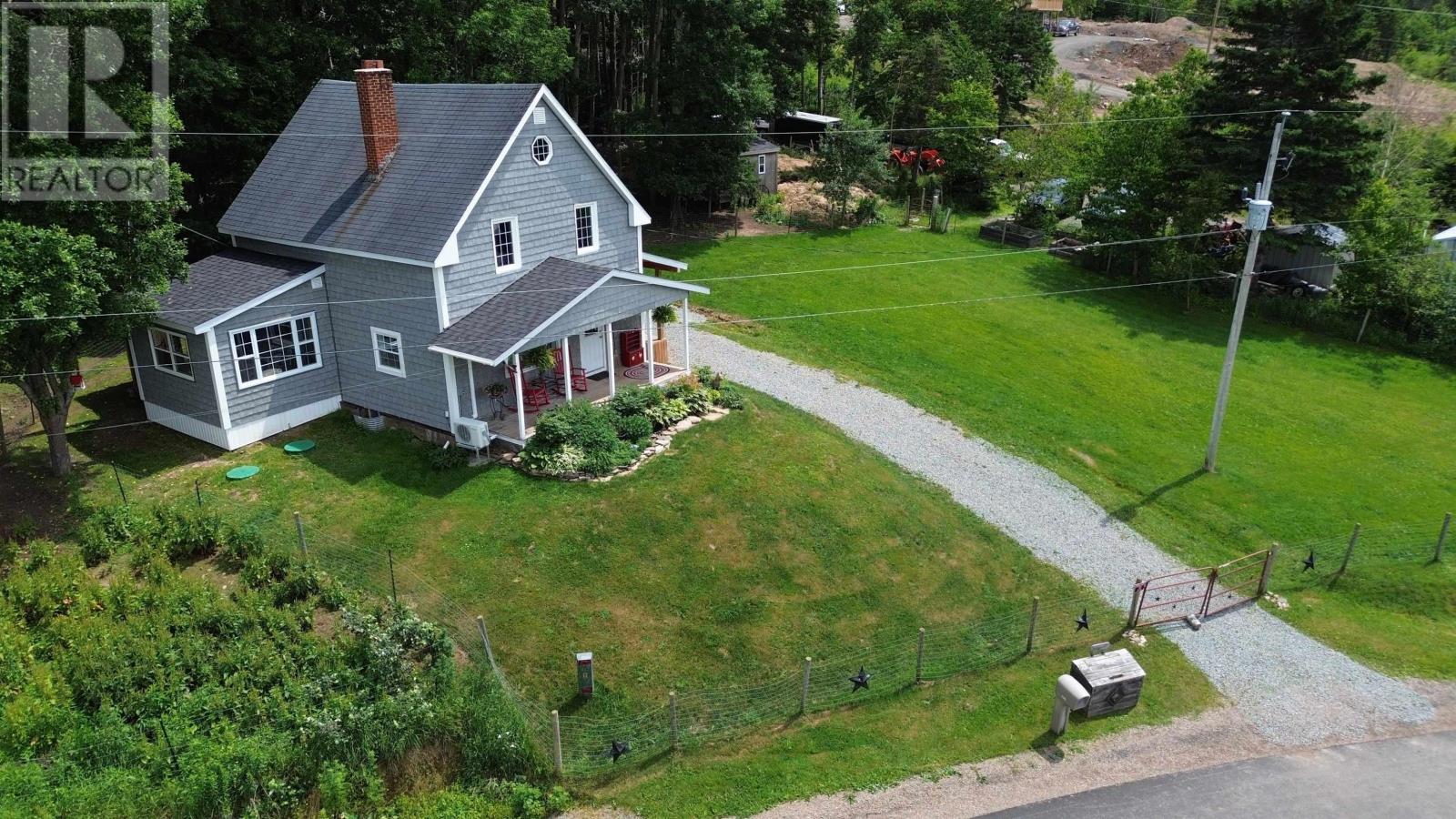 230 Arsenaults Hill Road, Margaree, Nova Scotia  B0E 2B0 - Photo 5 - 202516740