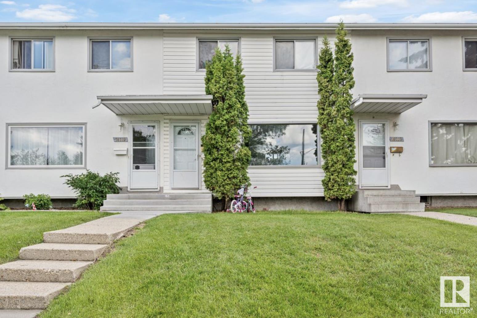Property at 16121 110 Avenue NW image 2