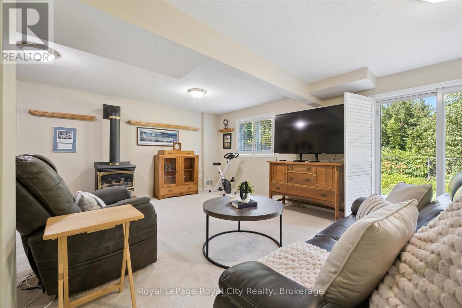 347 Starwood Drive, Guelph, Ontario  N1E 7A1 - Photo 36 - X12270154