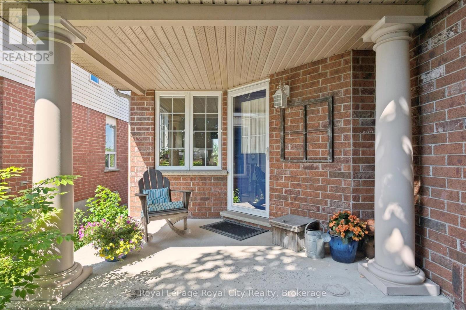 347 Starwood Drive, Guelph, Ontario  N1E 7A1 - Photo 7 - X12270154