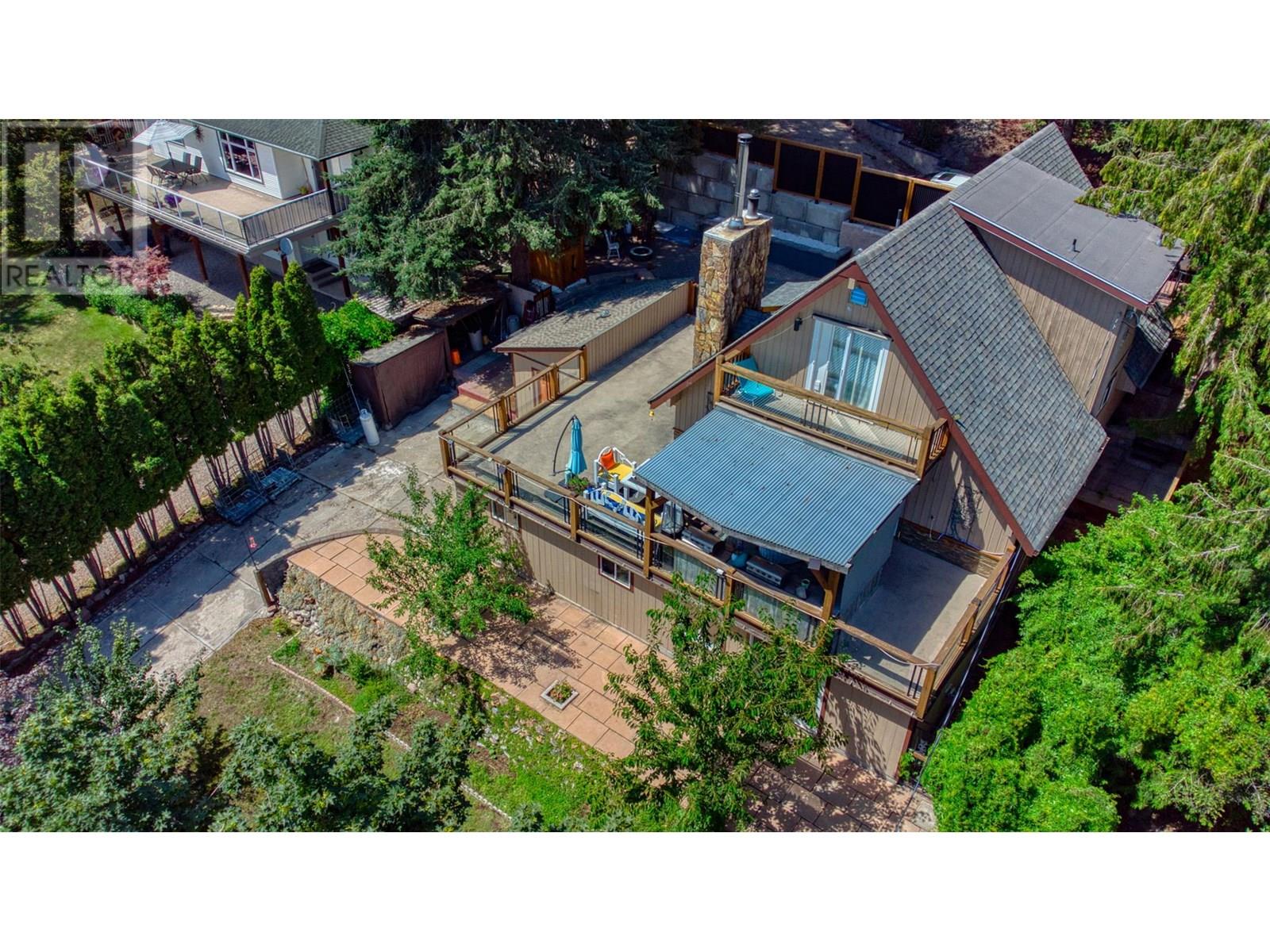 Property at 10775 Pinecrest Road image 3