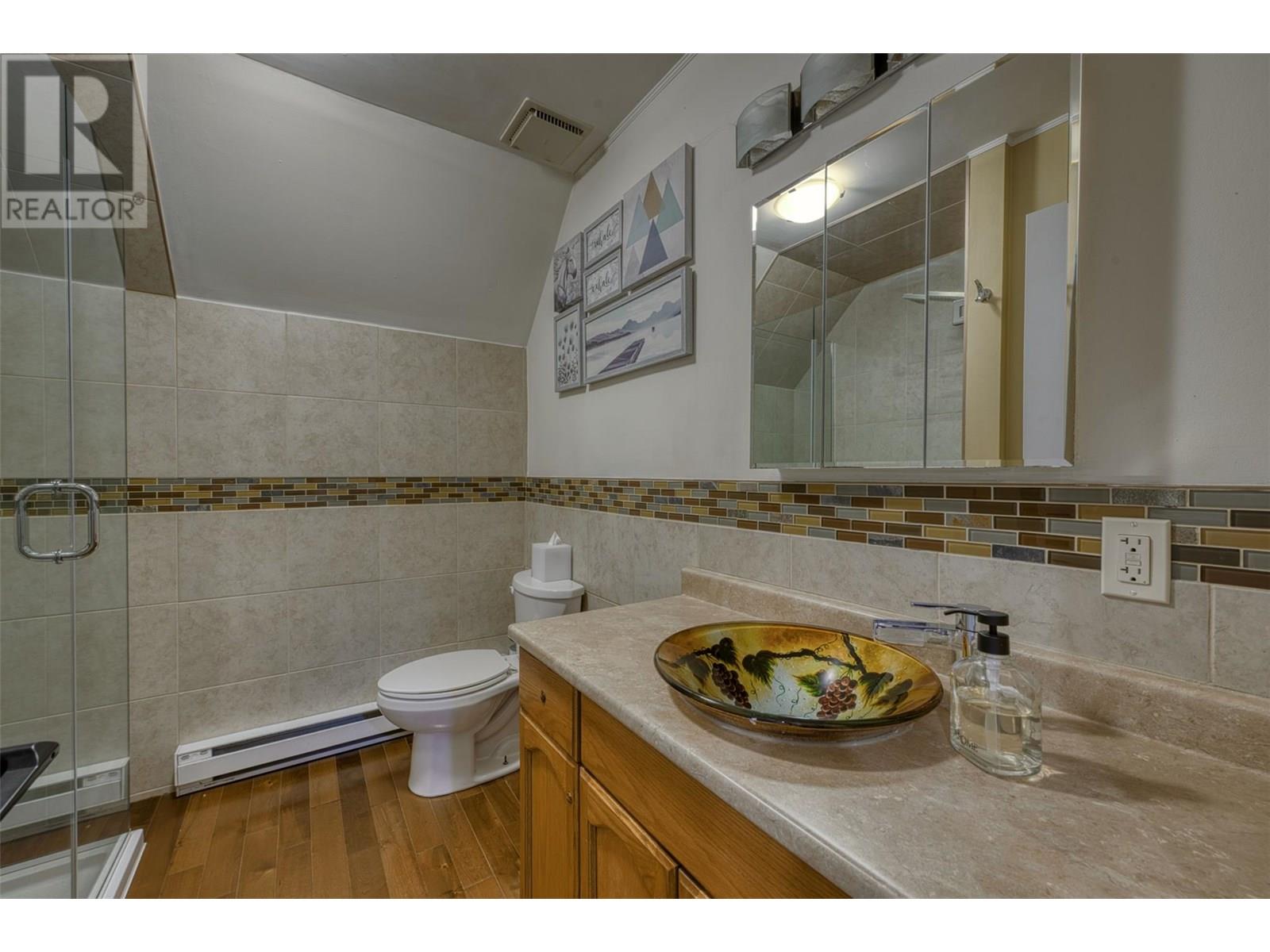 10775 Pinecrest Road, Vernon, British Columbia  V1H 2C1 - Photo 38 - 10354417
