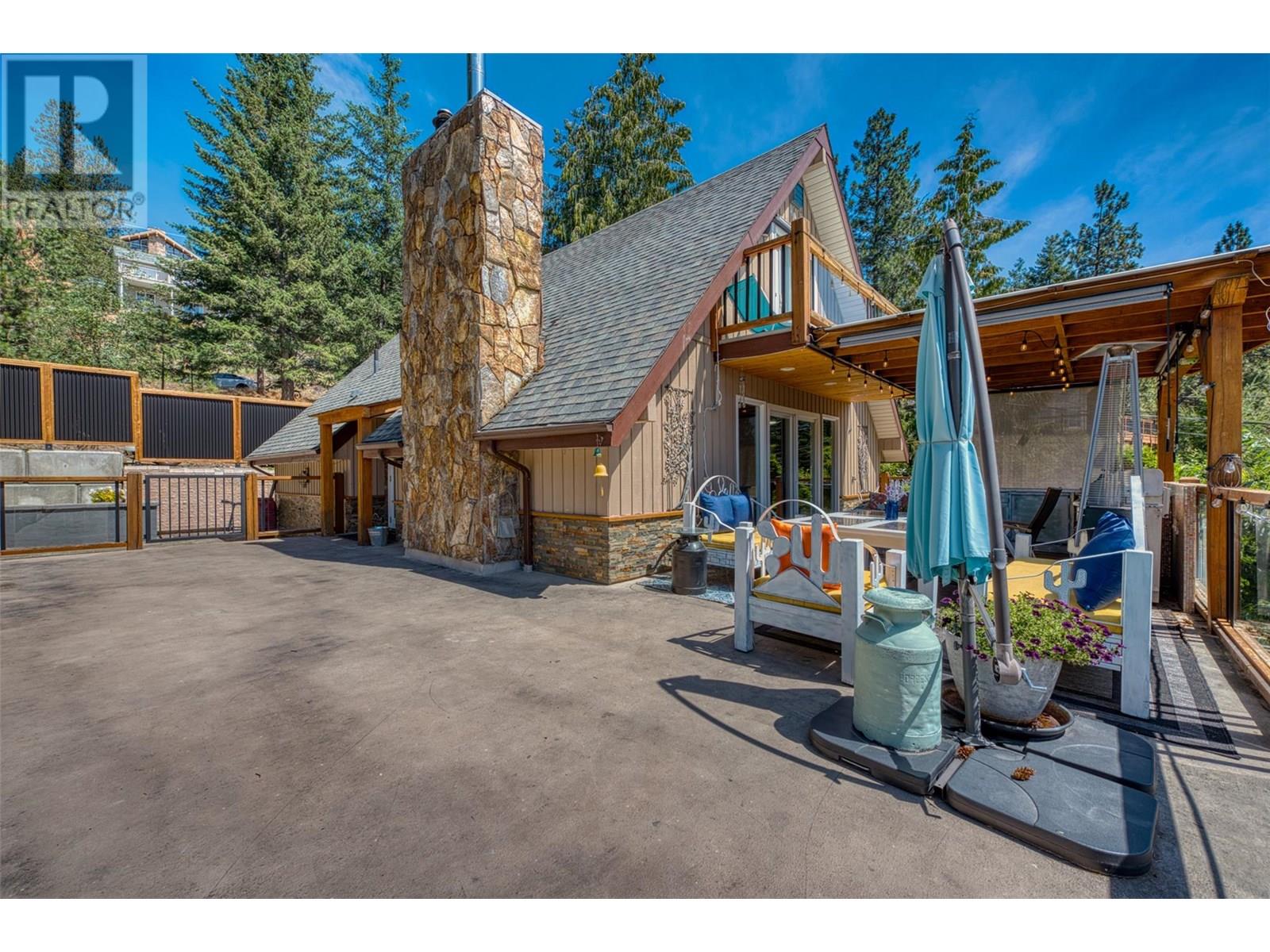 10775 Pinecrest Road, Vernon, British Columbia  V1H 2C1 - Photo 16 - 10354417