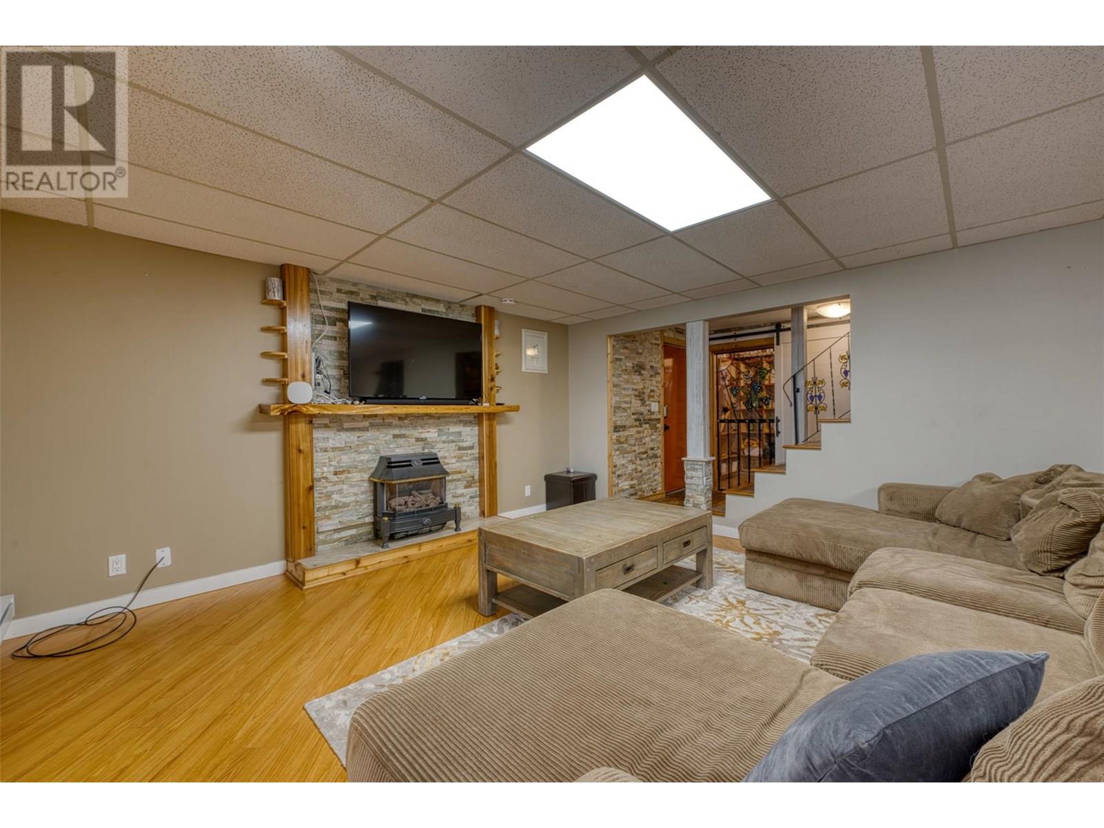 10775 Pinecrest Road, Vernon, British Columbia  V1H 2C1 - Photo 27 - 10354417