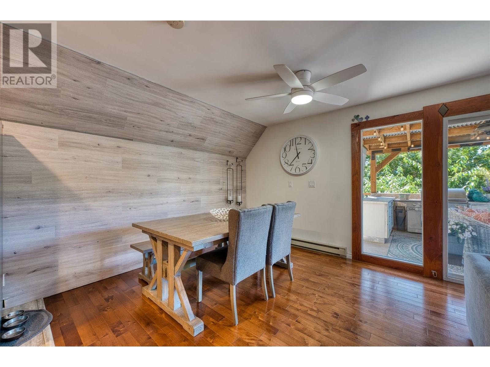 10775 Pinecrest Road, Vernon, British Columbia  V1H 2C1 - Photo 13 - 10354417