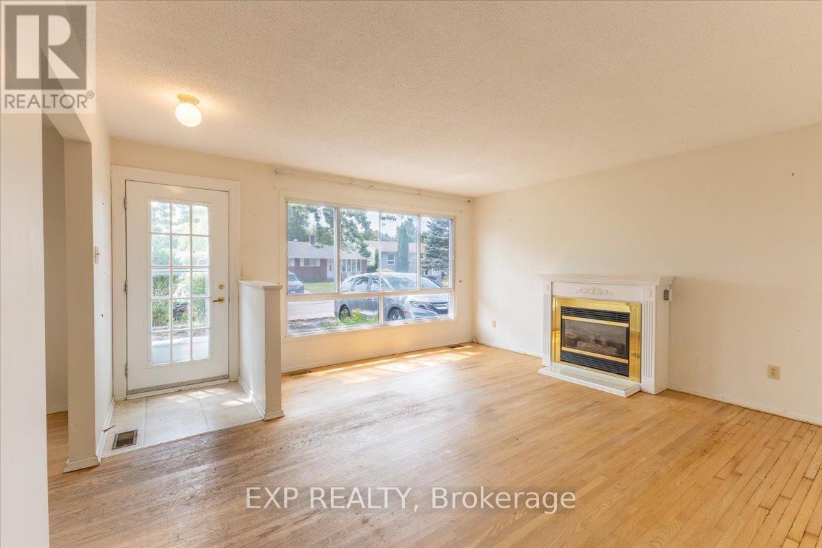 Property at 2209 FILLMORE CRESCENT image 2