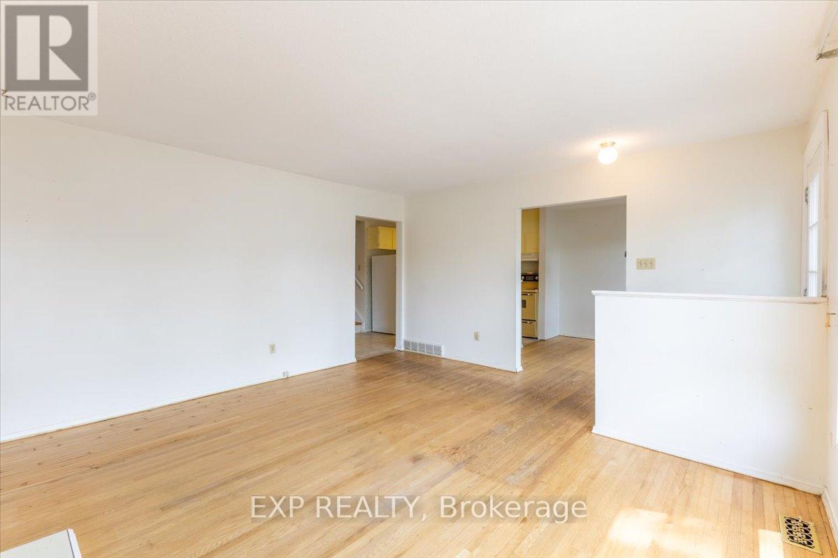 Property at 2209 FILLMORE CRESCENT image 3