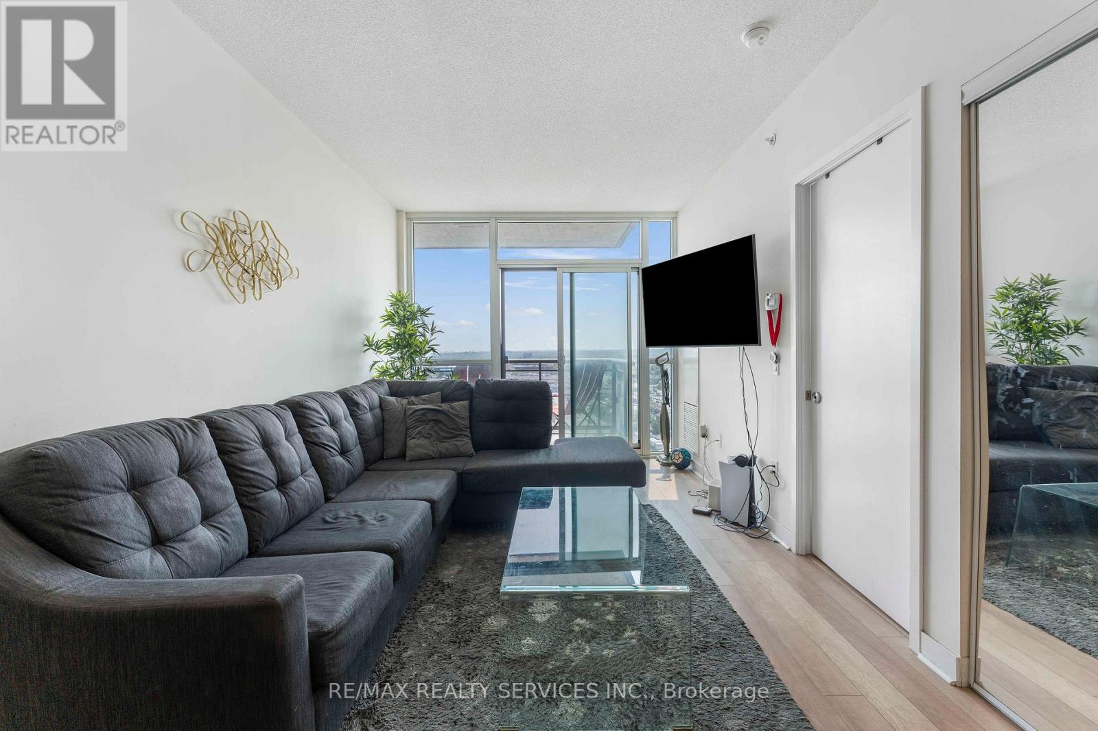 1506 - 3975 Grand Park Drive, Mississauga, Ontario  L5B 0K4 - Photo 11 - W12264552