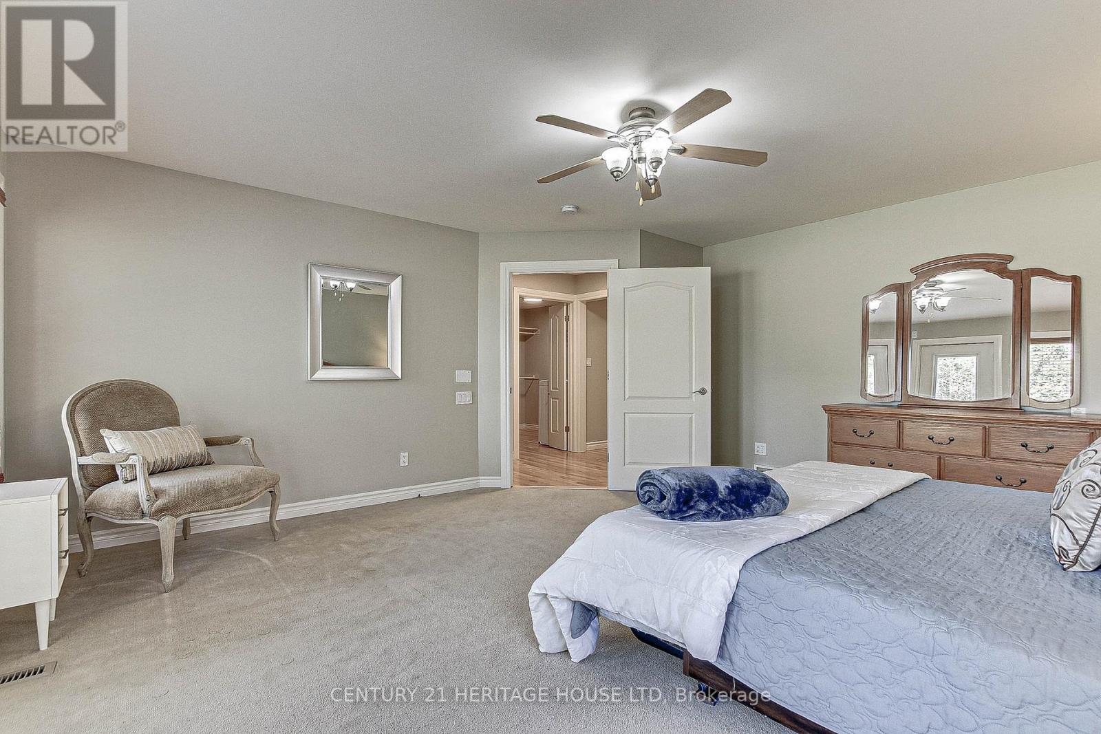 641 George Street, Central Elgin, Ontario  N5L 1H4 - Photo 9 - X12270336