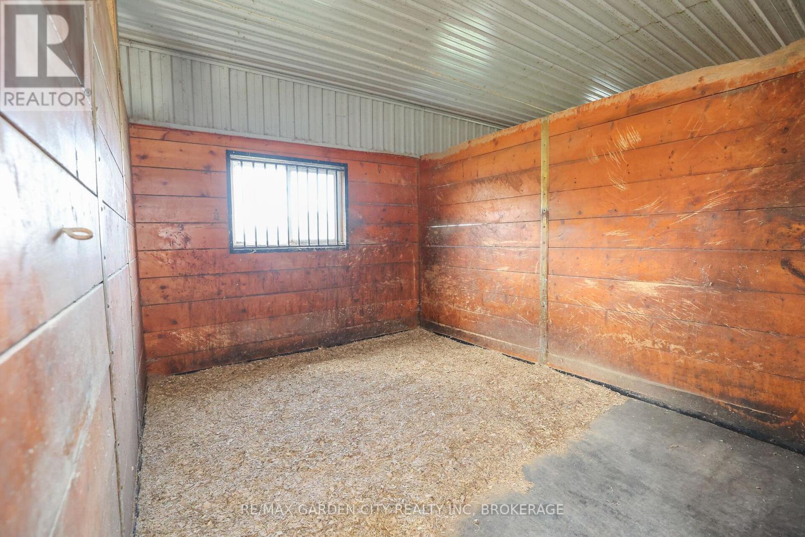 1951 King Street, Lincoln, Ontario  L2R 6P7 - Photo 34 - X12270409