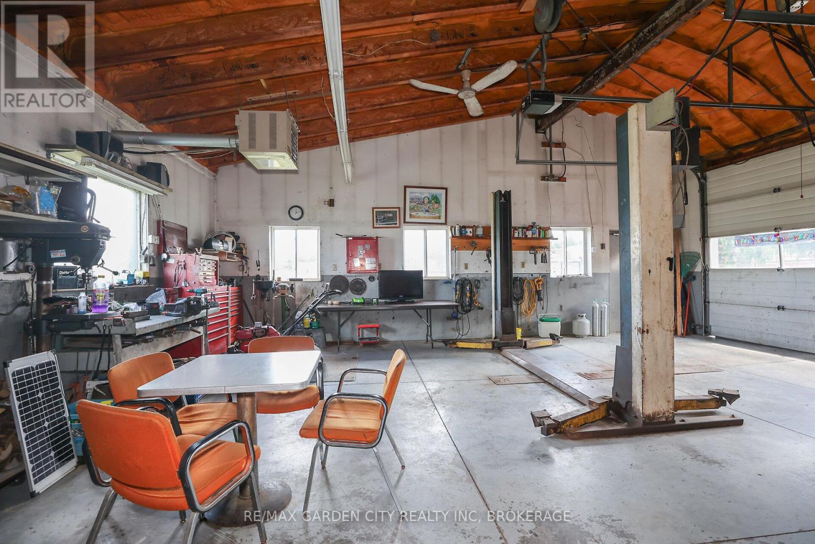 1951 King Street, Lincoln, Ontario  L2R 6P7 - Photo 43 - X12270409