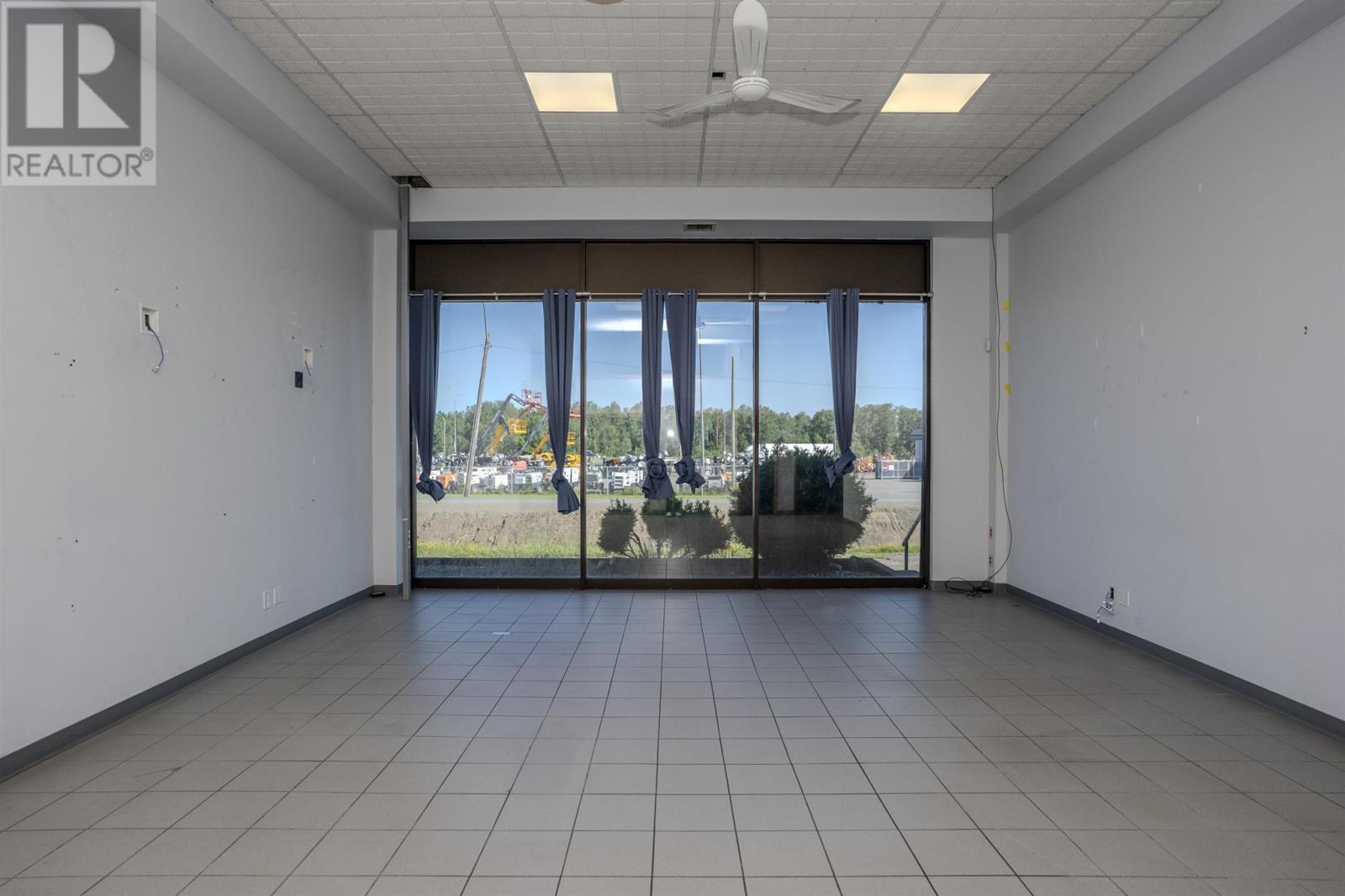 1480 Walsh St, Thunder Bay, Ontario  P7E 6H6 - Photo 15 - TB252053