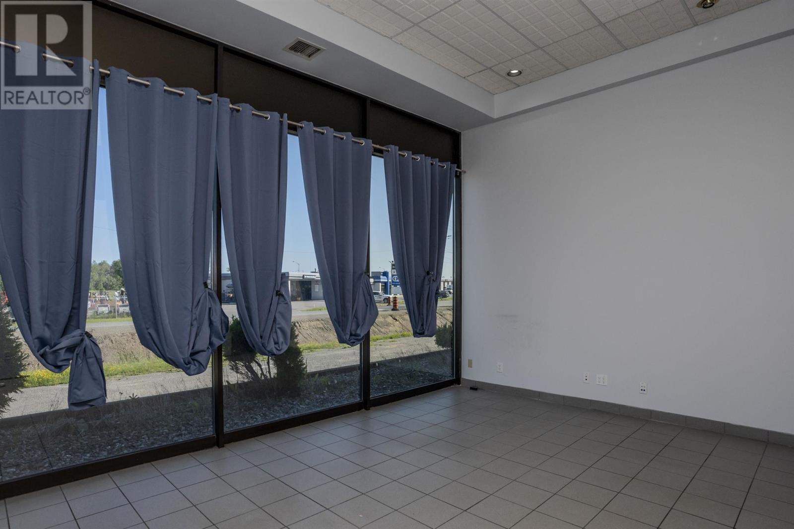 1480 Walsh St, Thunder Bay, Ontario  P7E 6H6 - Photo 20 - TB252053