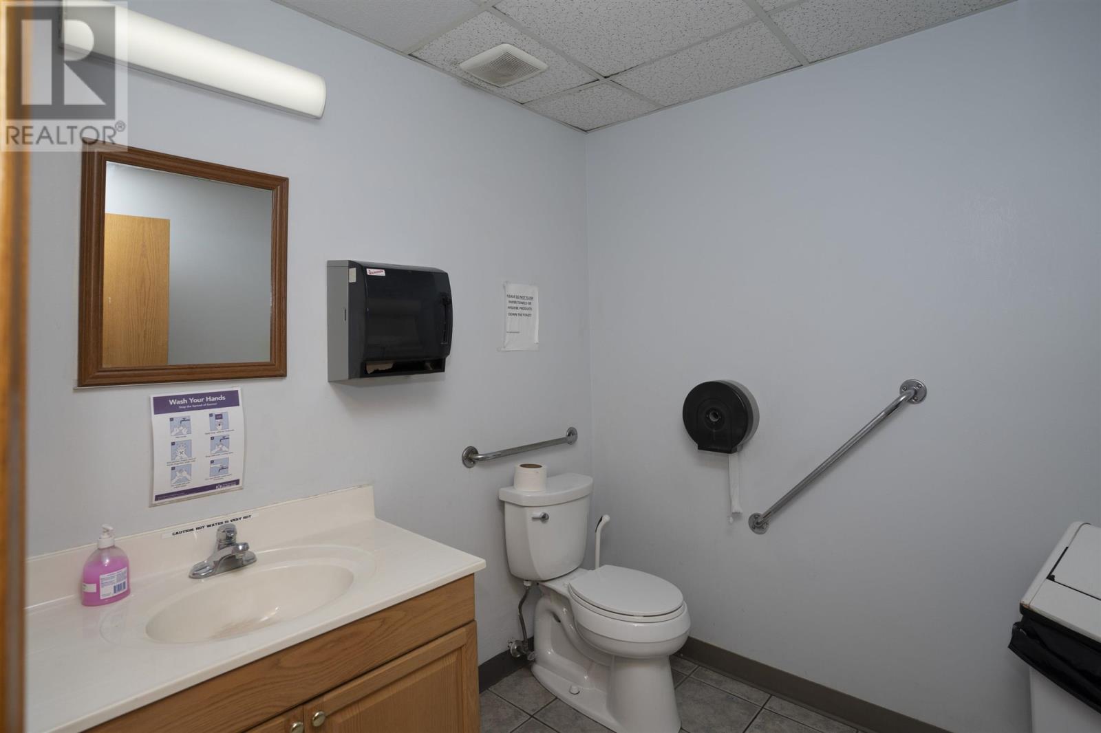 1480 Walsh St, Thunder Bay, Ontario  P7E 6H6 - Photo 33 - TB252053