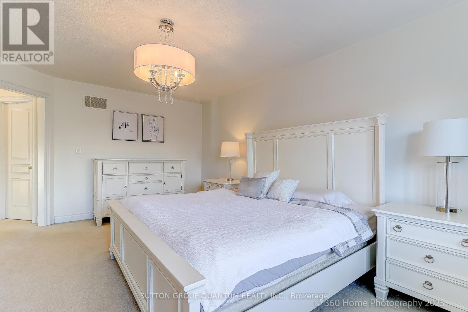 5497 Oscar Peterson Boulevard, Mississauga, Ontario  L5M 0V9 - Photo 25 - W12237578