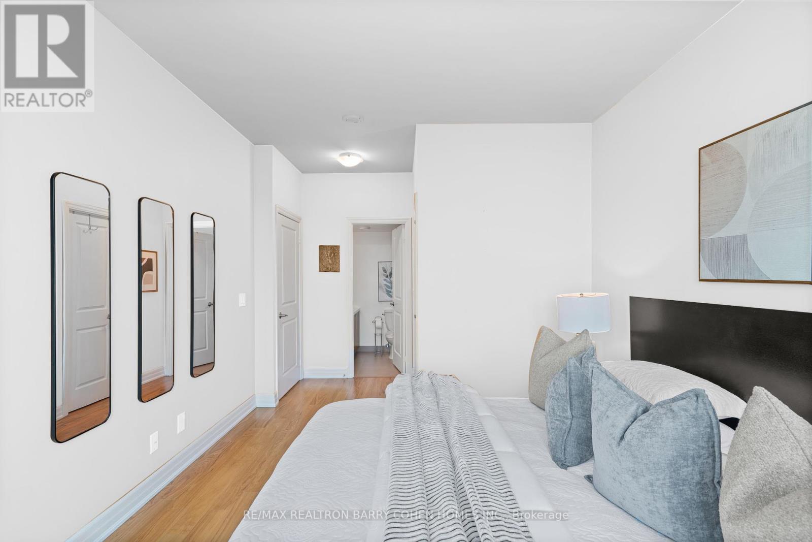 2103 - 500 St Clair Avenue W, Toronto (Humewood-Cedarvale), Ontario  M6C 1A8 - Photo 19 - C12270186