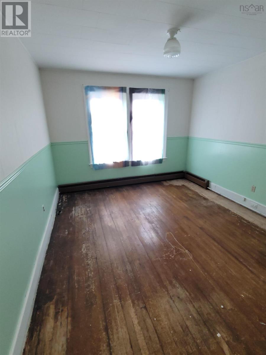 218 York Street, Glace Bay, Nova Scotia  B1A 2L8 - Photo 18 - 202516948