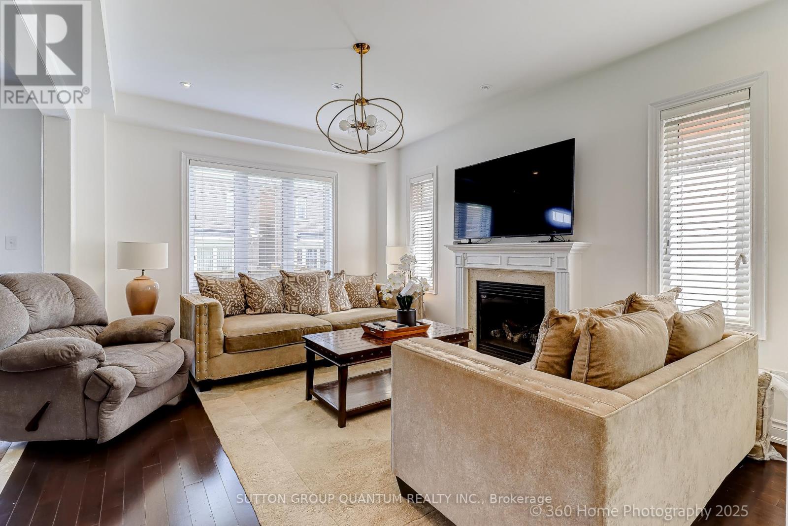 5497 Oscar Peterson Boulevard, Mississauga, Ontario  L5M 0V9 - Photo 6 - W12237578