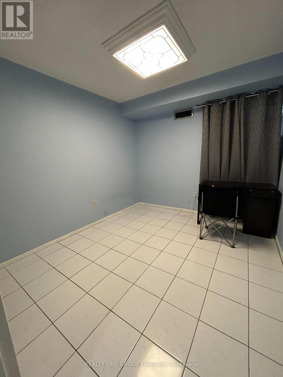 1205 - 10 Tobermory Drive, Toronto, Ontario  M3N 2Y5 - Photo 6 - W12267697