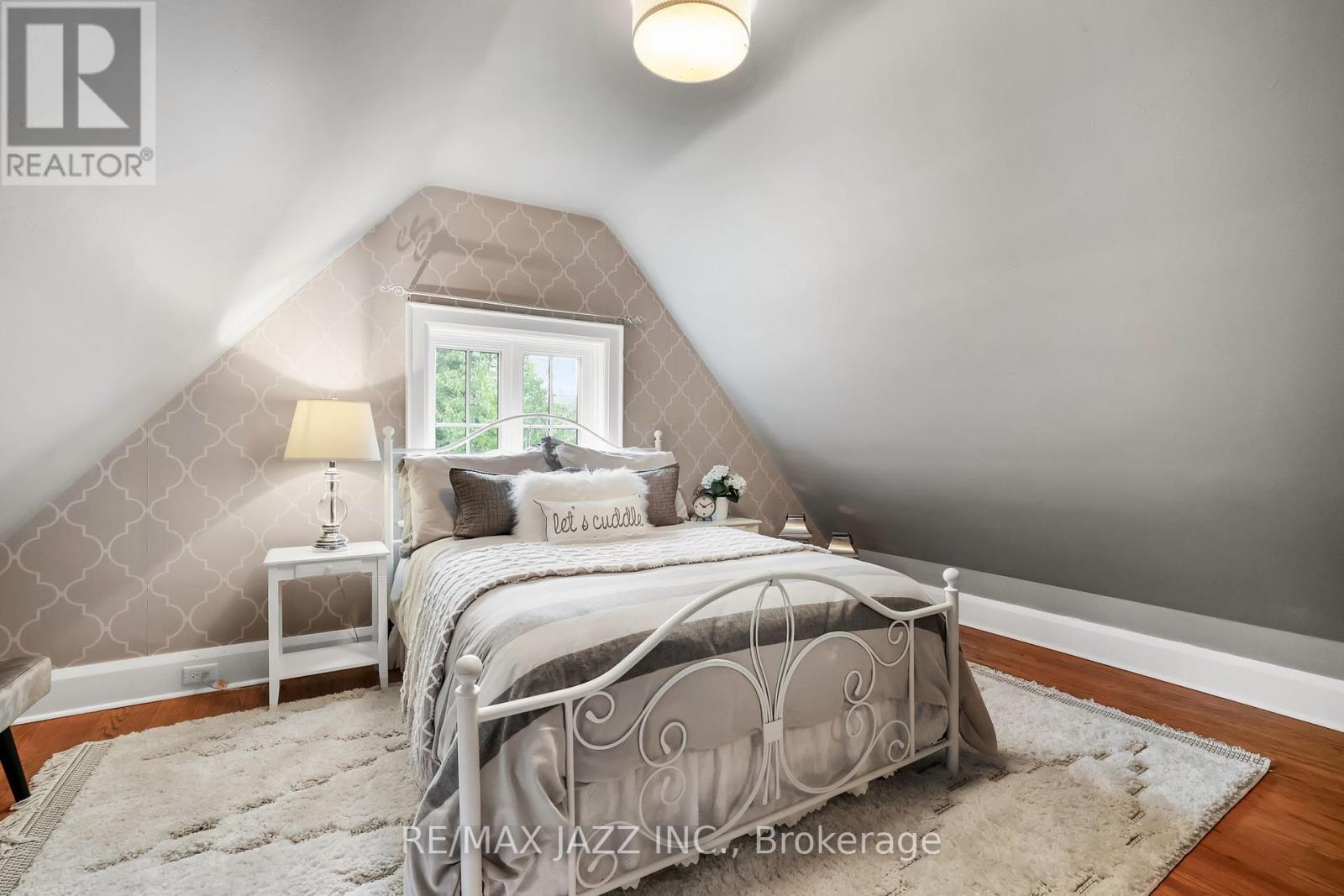 690 Bessborough Drive, Oshawa, Ontario  L1G 4H2 - Photo 34 - E12270313