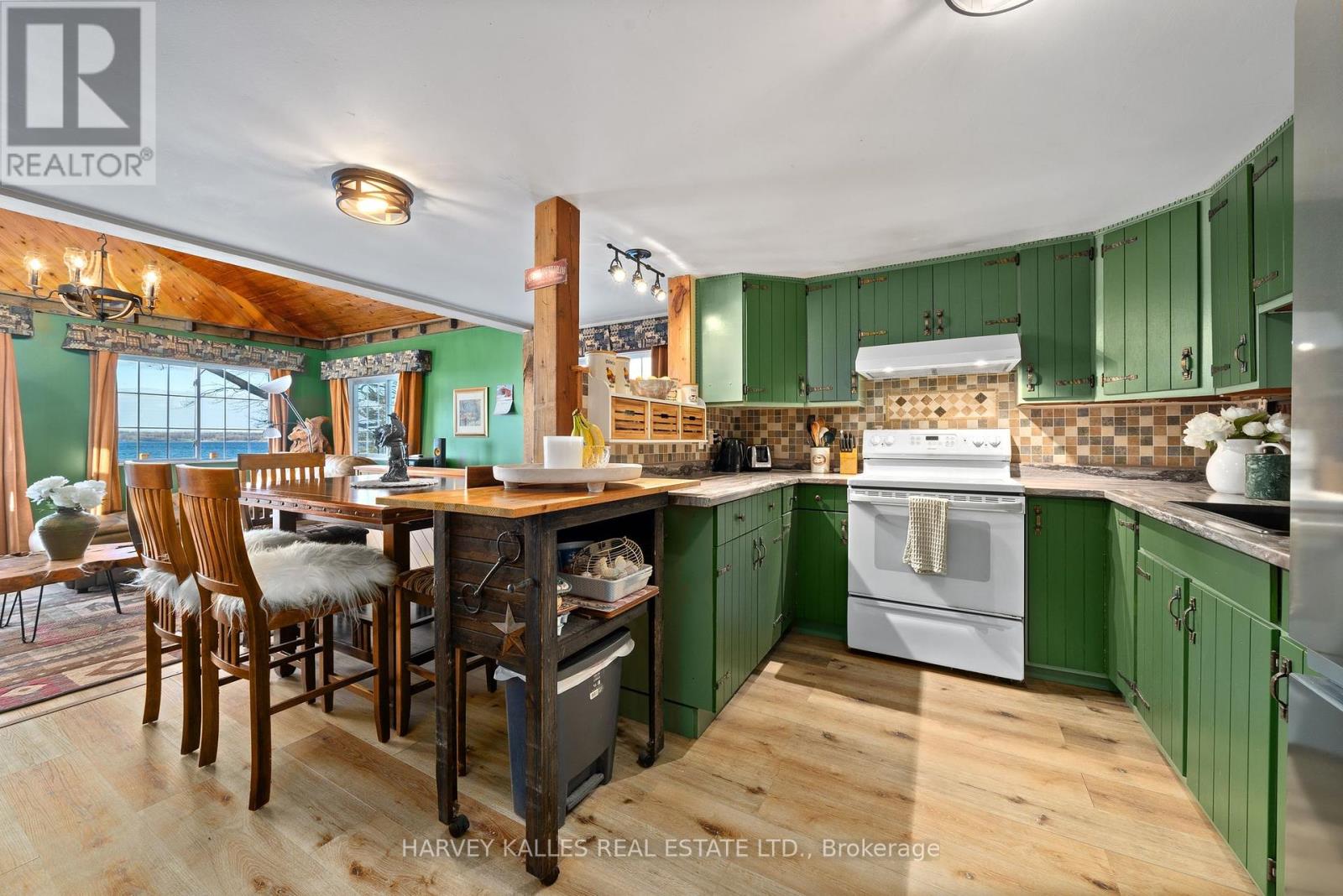 2971 County Rd 13, Prince Edward County, Ontario  K0K 2T0 - Photo 8 - X12270271