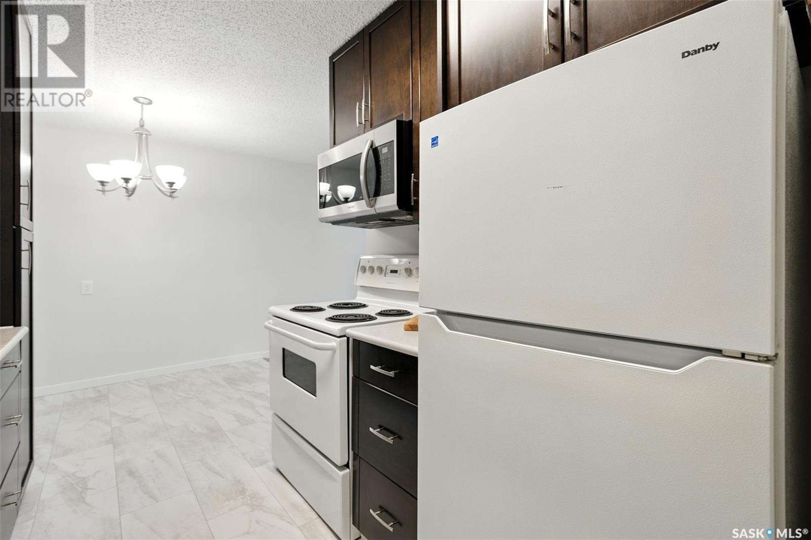 Property at 103 3302 33RD STREET W image 5