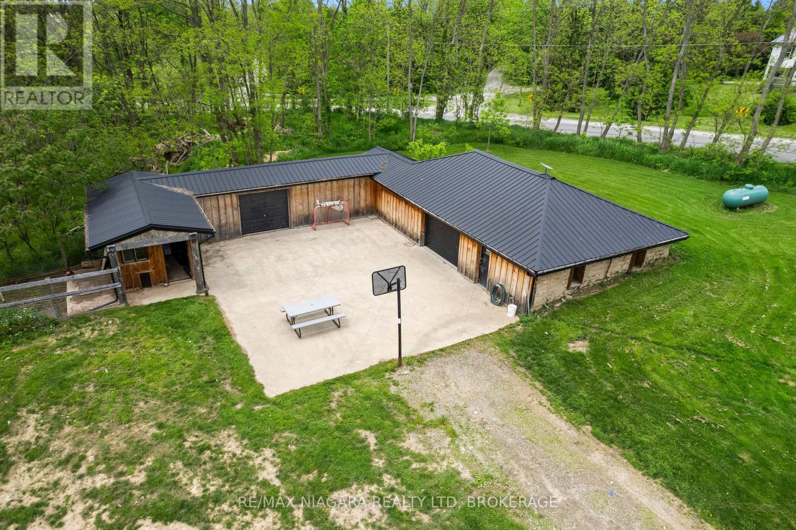 2636 Merrittville Highway, Thorold (Cataract Road), Ontario  L0S 1E6 - Photo 35 - X12267964