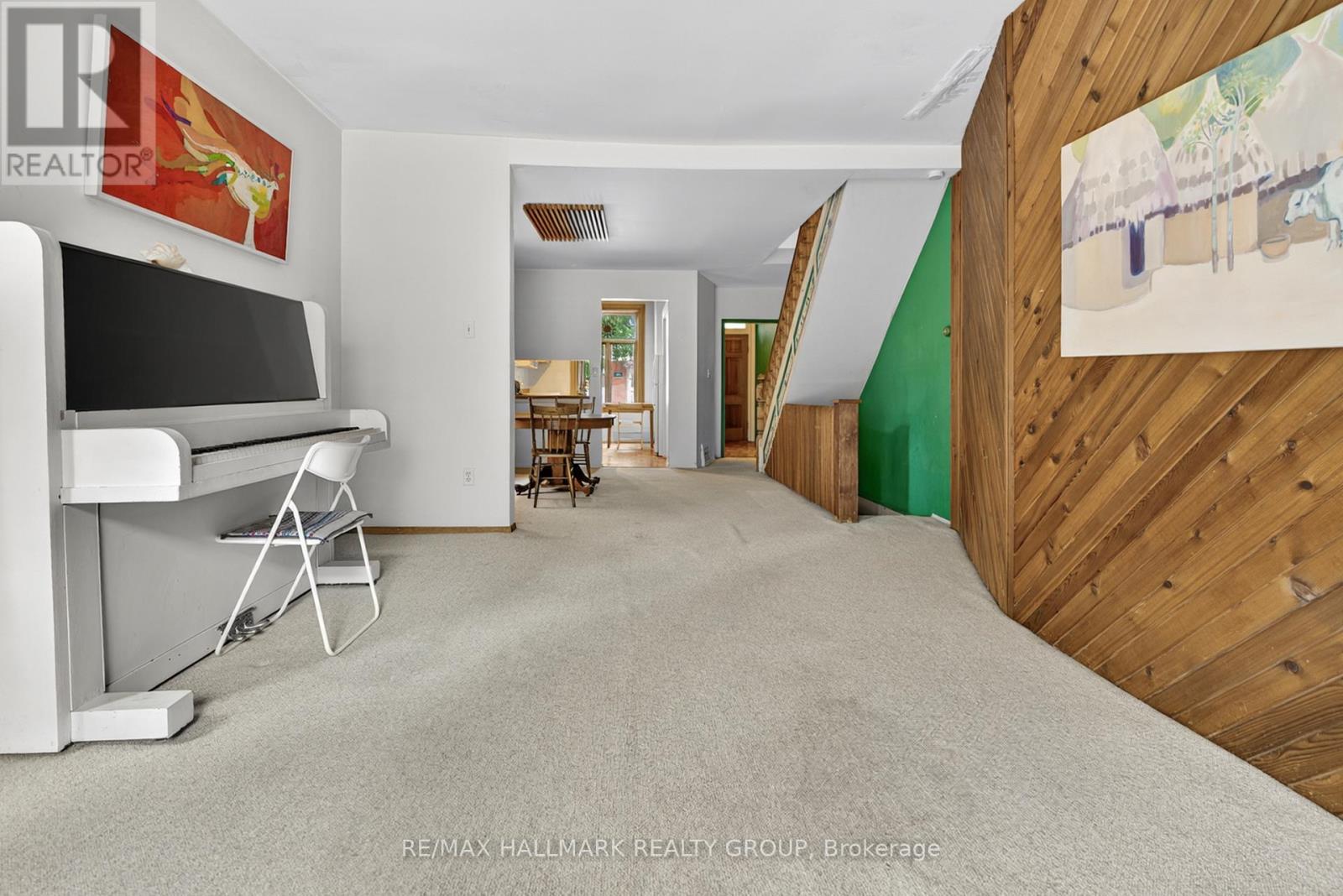 343 Somerset Street E, Ottawa, Ontario  K1N 6W6 - Photo 7 - X12270140