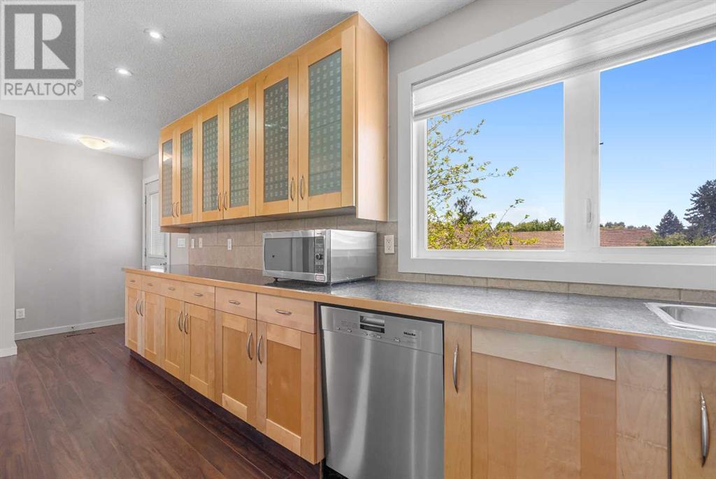 Property at 159 Pinecliff Way NE image 2