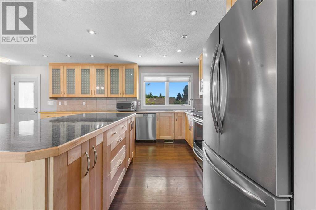 Property at 159 Pinecliff Way NE image 3